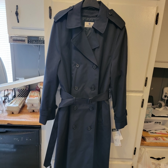 VF imagewear Ladies Navy  NWT trench coat - Picture 1 of 10